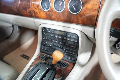 Lot 1998 Jaguar XKR 4.0 Convertible 'Paramount Performance'