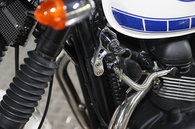 Lot 2009 Triumph Bonneville 865