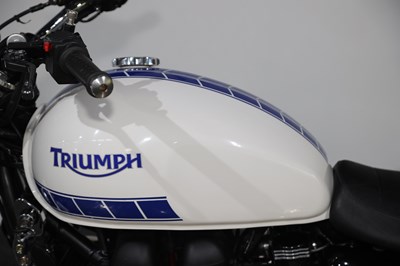 Lot 2009 Triumph Bonneville 865