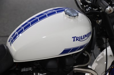 Lot 2009 Triumph Bonneville 865