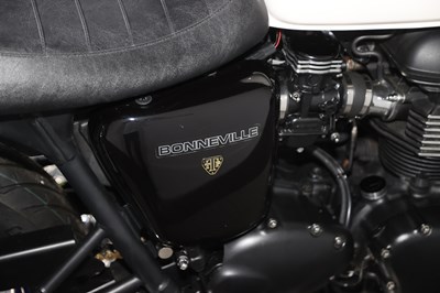 Lot 2009 Triumph Bonneville 865