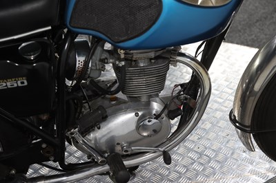 Lot 1971 BSA B25 Starfire