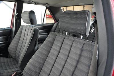 Lot 1991 Mercedes 190 E 1.8
