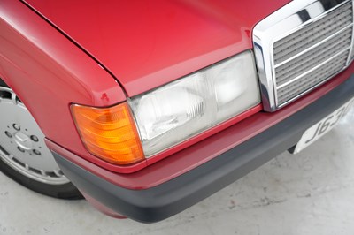 Lot 1991 Mercedes 190 E 1.8