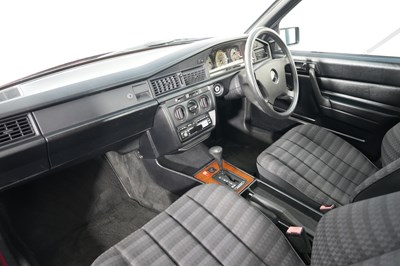 Lot 1991 Mercedes 190 E 1.8
