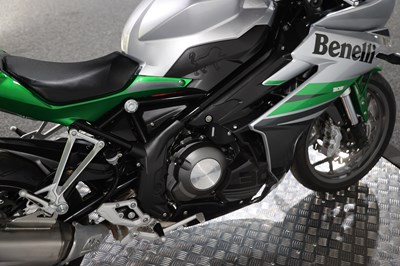 Lot 2017 Benelli 302R