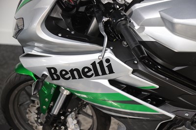 Lot 2017 Benelli 302R