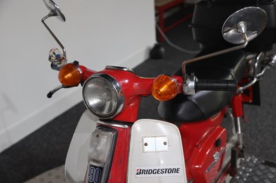 Lot 1981 Honda C90