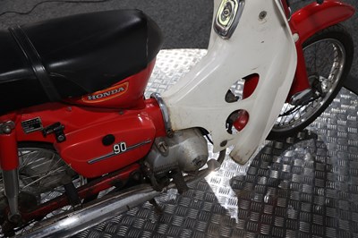 Lot 1981 Honda C90