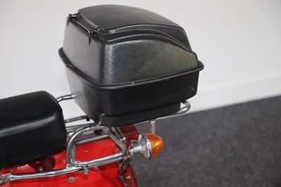 Lot 1981 Honda C90