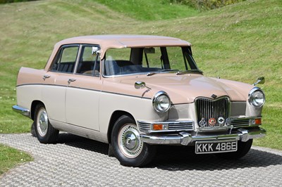 Lot 30 - 1967 Riley 4/72
