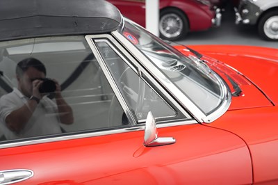 Lot 1976 Alfa Romeo 2000 Spider Veloce