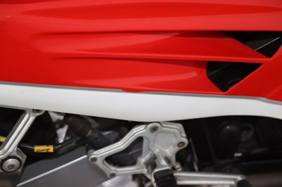 Lot 1989 Ducati 904 Paso