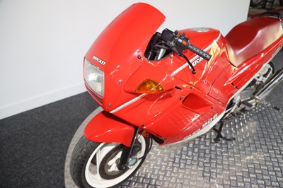 Lot 1989 Ducati 904 Paso