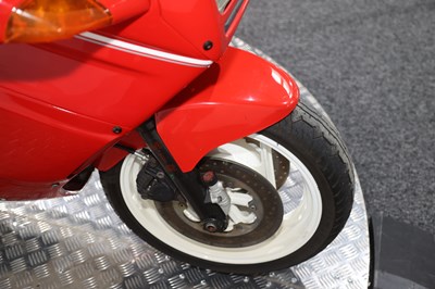 Lot 1989 Ducati 904 Paso