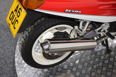 Lot 1989 Ducati 904 Paso