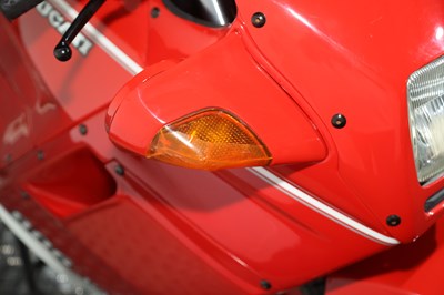 Lot 1989 Ducati 904 Paso