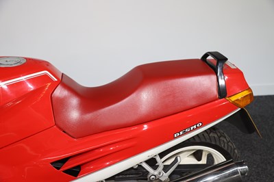 Lot 1989 Ducati 904 Paso