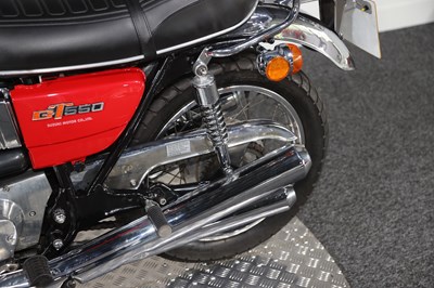 Lot 1974 Suzuki GT550