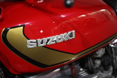 Lot 1974 Suzuki GT550