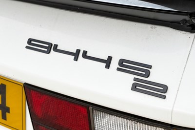 Lot 229 - 1991 Porsche 944 S2