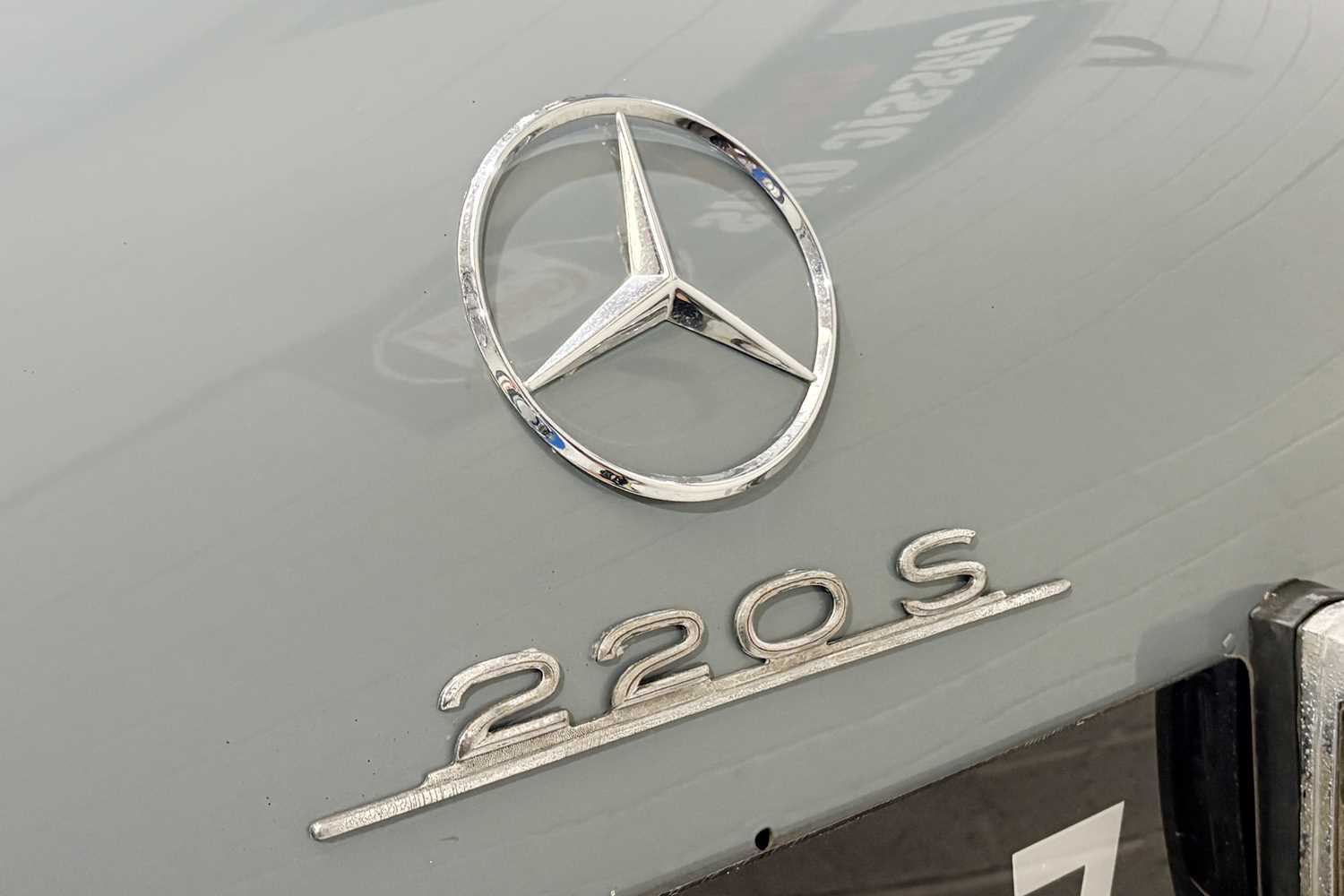 318 - 1957 Mercedes-Benz 220 S Cabriolet