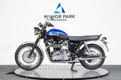 Lot 50 - 2015 Triumph Bonneville T100