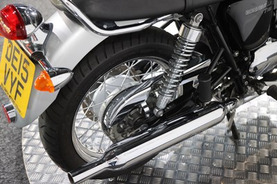 Lot 50 - 2015 Triumph Bonneville T100