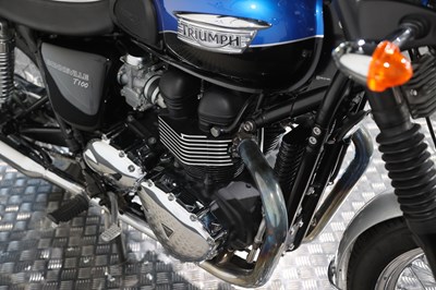 Lot 50 - 2015 Triumph Bonneville T100
