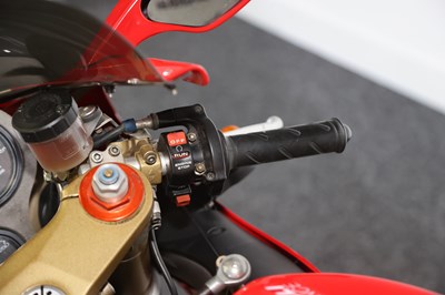 Lot 1997 Ducati 748