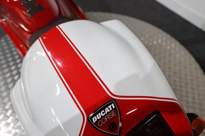 Lot 1997 Ducati 748