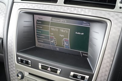 Lot 2011 Jaguar XK 5.0 Portfolio Convertible