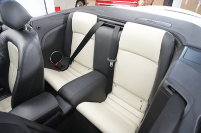 Lot 2011 Jaguar XK 5.0 Portfolio Convertible
