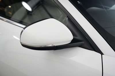 Lot 2011 Jaguar XK 5.0 Portfolio Convertible