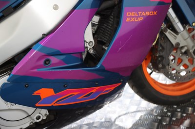 Lot 77 - 1995 Yamaha YZF750