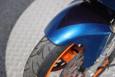 Lot 77 - 1995 Yamaha YZF750