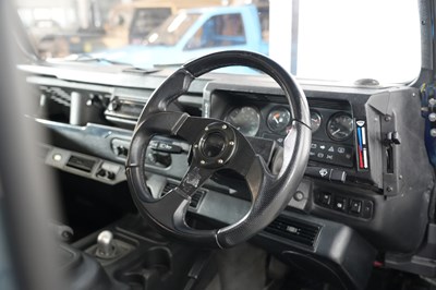 Lot 1998 Land Rover Defender