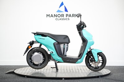 Lot 6 - 2024 Yamaha NEO's