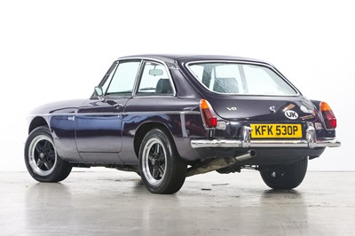 Lot 228 - 1975 MG B GT V8