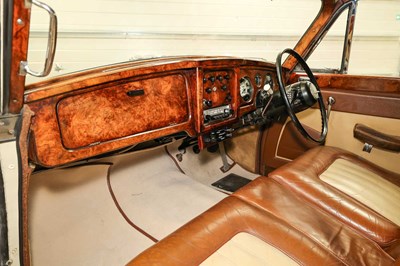Lot 1959 Armstrong Siddeley Star Sapphire