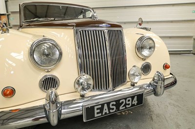 Lot 1959 Armstrong Siddeley Star Sapphire