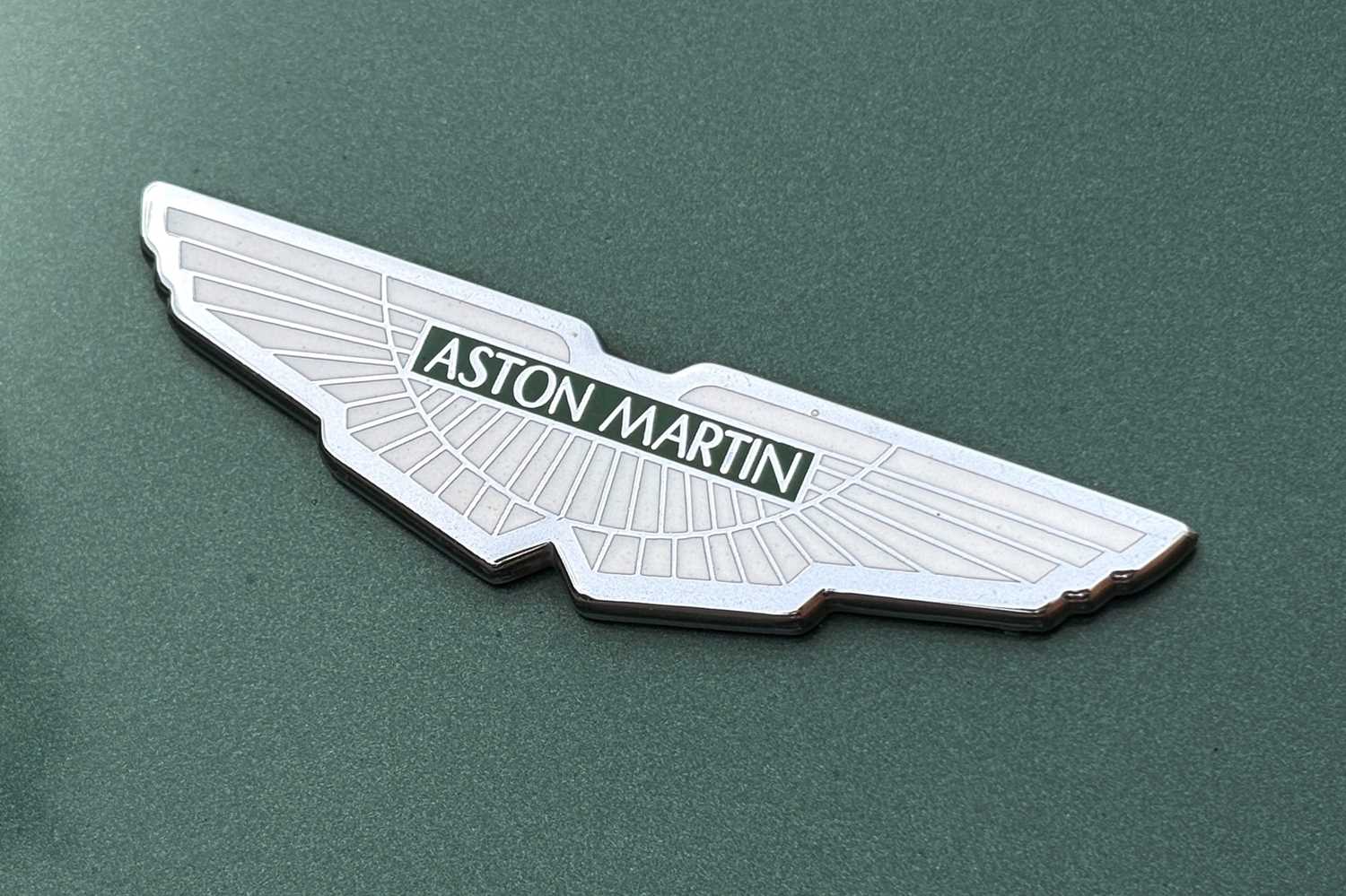 300 - 1988 Aston Martin DB7 i6