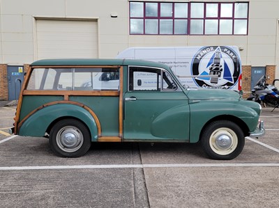Lot 1969 Morris Minor 1000 Traveller