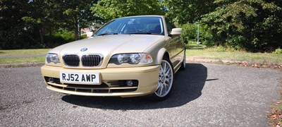 Lot 2002 BMW 325 Ci SE