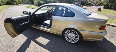 Lot 2002 BMW 325 Ci SE