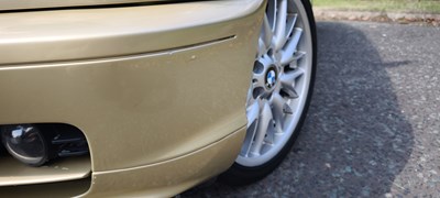 Lot 2002 BMW 325 Ci SE