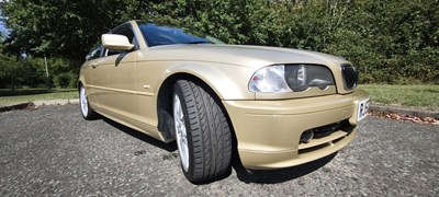 Lot 2002 BMW 325 Ci SE