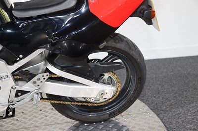 Lot 1990 Suzuki GSXR400RR SP