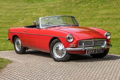 Lot 24 - 1963 MG B Roadster Pull Handle