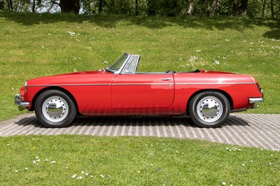 Lot 24 - 1963 MG B Roadster Pull Handle